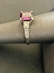 14K White Gold 2.50CT Purple Spinel & 0.20CTW Diamond Ring. Size 8.5 (Q110)