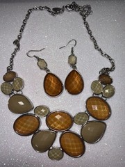 Vintage Necklace and Earrings Gift Set