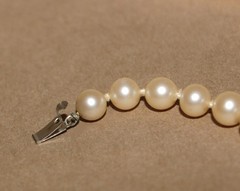 Vtg Knotted Faux Pearl Necklace 30″ REAL DIAMONDS in Clasp-50’s High End Costume