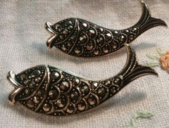 Vintage “Made In Germany” 2PCS Marcasite Brooch Fish 06-01-2022 45mm