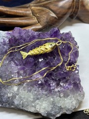 18″ Women’s Sterling Silver Gold Covered 1″ Articulated Fish Pendant Necklace