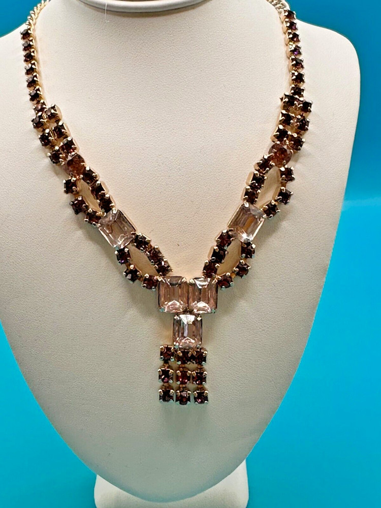 Estate Vintage Necklace Purple & Lavender Rhinestones Gold Tone Prong Set