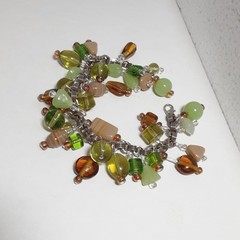 Bracelet upycled chain vtg beads green tan handmade size 7.5