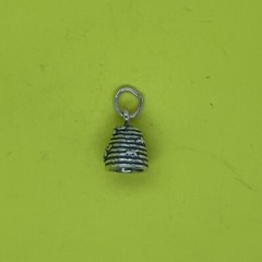 Shube’s Dakota West Sterling Silver Bee 🐝 Hive Charm 1.50g
