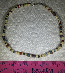 COLORFUL MIXED MATERIALS BEADED NECKLACE 16″ LONG TURQUOISE? PLASTIC METAL GLASS