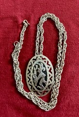 Sterling Pandantiv & Brooch, Chain 23 Inch Long Aztec Depicting