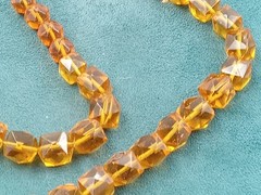 Art Deco 17″ Varies Style & Size Amber Colored Faceted Glass Bead Necklace