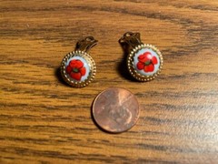 Vintage Russian Enamel Rostov Finift Filigree GOLD Frame Round Earrings 1988