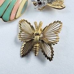 VTG Lot of 3 Pins Enameled Lady Bug Rhinestone Bee & Monet Butterfly Gold Tone