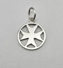 Vintage Sterling Silver Christian Iron Cross Circle Charm Pendant – 1.6g