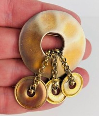 Vintage Casual Corner Brooch Dress Pin Tribal Dangle Bohemian Art Circle *Lc7