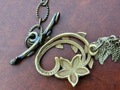 Signed JRD Brass Art Nouveau Necklace Ivy Heart Leaf Cascade Twig Toggle Boho
