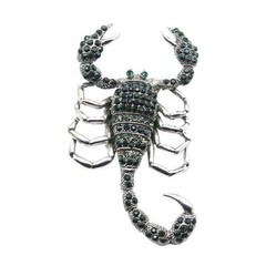 Vintage Scorpion Brooch Lifelike Animal Alloy Pin Party Accessory for Men Women