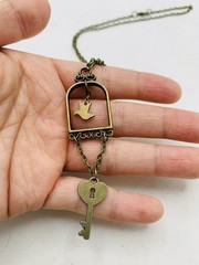 Vintage Bronze Tone Lovebird in Gilded Cage Dove Heart Lock Key 18 in Necklace
