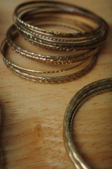 50+ Lot True Vintage Mixed Metal Bangle Bracelet Lot Etched Stacking Jewelry