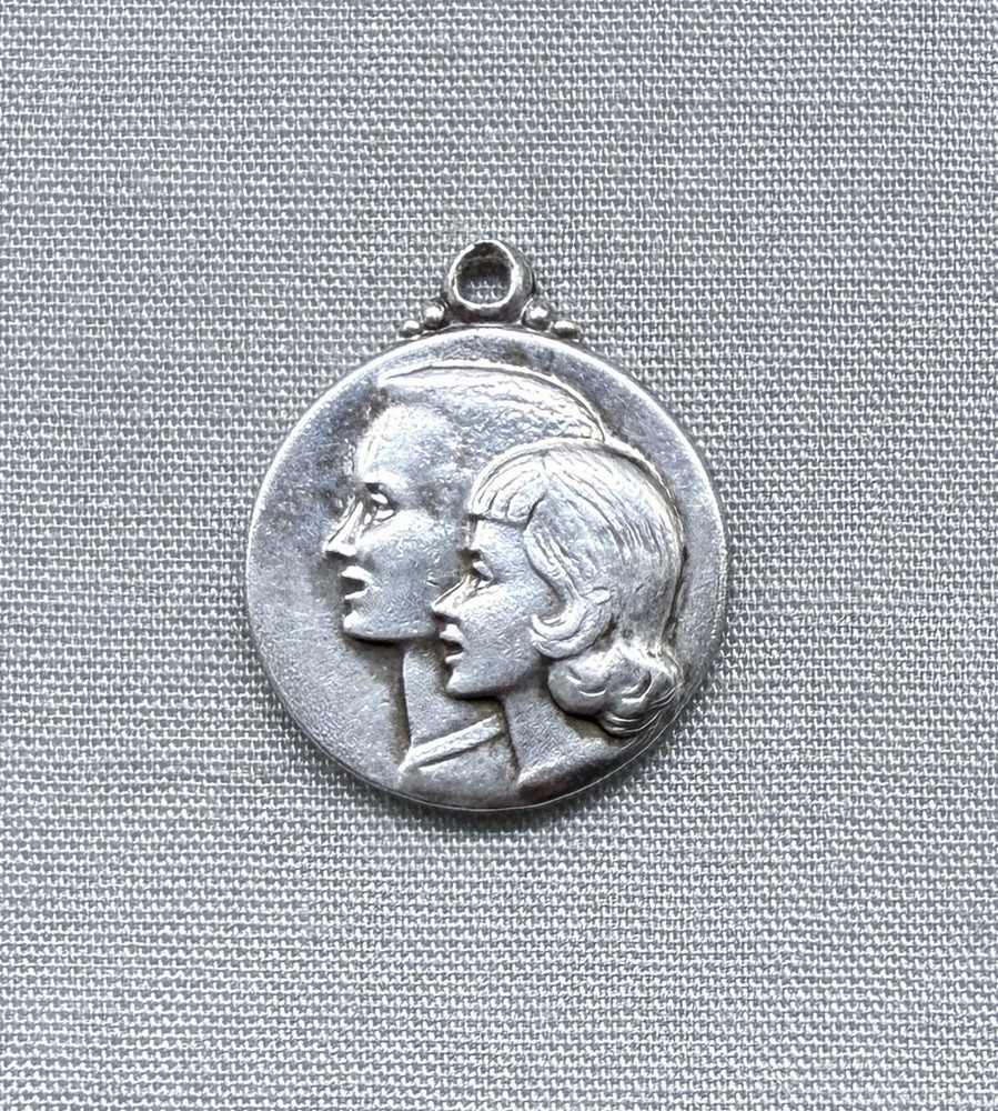 Vintage Sterling Silver Couple Charm Love Hearts