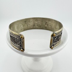Vintage Nepal Filigree Silver Tone Cuff Hero Retro Bracelet Leaf Swirl