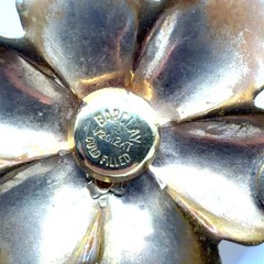 Vintage Barclay 12K Gold Filled Blue Rhinestone Flower Pendant 22 Inch Necklace