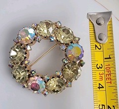 Vintage Weiss Signed Pale Lemon Aurora Brooch 1950-1960 Wreath Shaped Brooch
