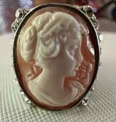 Vintage Amedeo Cameo Ring Gold Tone Sea foam Blue Band & Rhinestones