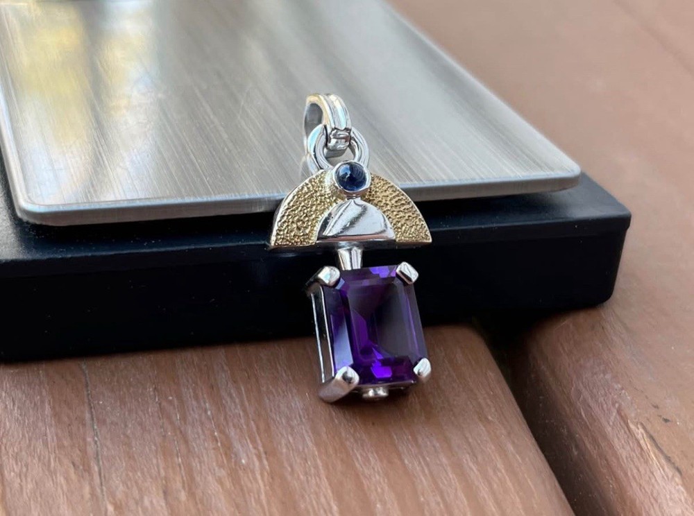 925 Marked Faux Amethyst Egypt – Style “Winged” Purple Insert Heavy Pendant