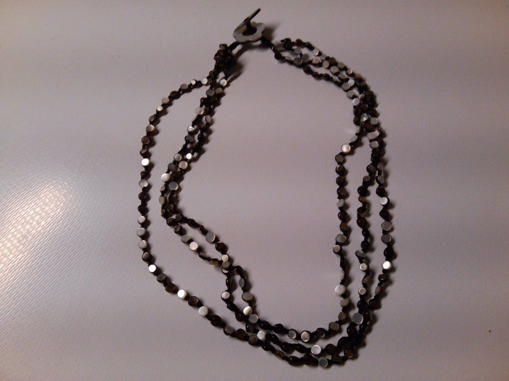 Vintage multi-strand necklace/choker iridescent shell beads 18″