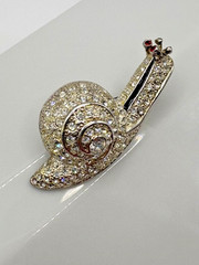 Vintage 1980s Signed ROMAN AUSTRIAN CRYSTALS Silver Tone Snail Brooch Pin