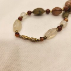 Vintage Agate Bead Necklace Circa 1970