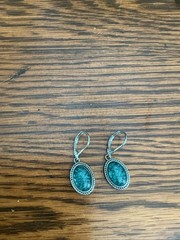 Vintage Napier Teal/Green Crackle Glass Cabichon Set
