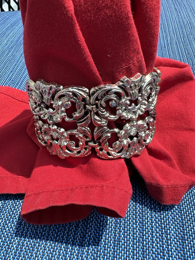 Vintage Panel Link Bracelet Silver Tone Scroll Medieval Flower 7-1/4 Inches