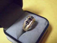 Vintage 14K Yellow Gold Plated Ladies 3-Garnet Row Ring 3.8 grams