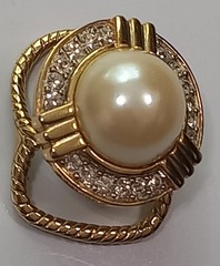 Vtg 1970s 1980s Scarf Slide Ring Gold Tone Large Pearl Cabochon Rhinestone Chunk