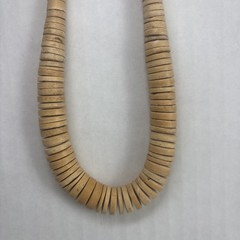 Light Brown Wood Beaded Disc Necklace Graduated Wooden Heishi Look Vintage 14in