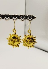 Whimsical Sunface Earrings Gold Tone Dangle 1.25 in