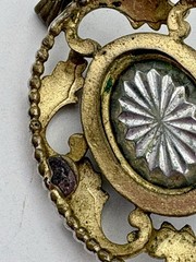 Vintage Gold Tone Oval Watermelon Rivoli Pendant Unmarked