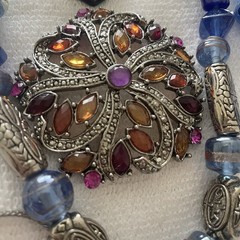 17pc Vintage Jewelry & Pin Lot Rhinestone Crystal Beads Gold-Silver Color Metal
