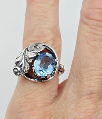 Cini Sterling Ring Acanthus Leaf Silver Vintage Blue Color