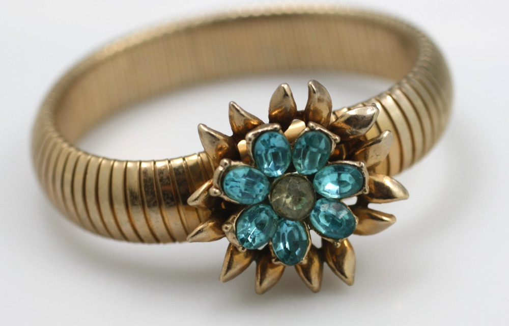 1950’s Vintage aqua blue rhinestones flower stretchy snake band bangle bracelet