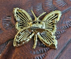 Beautiful Southwest BUTTERFLY Brooch Goldtone Filigree & faux TURQUOISE