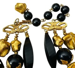 VTG DEAUVILLE LUCITE BLACK GOLD TRIPLE STRAND BEADS METAL SIGNED NECKLACE 12-14”