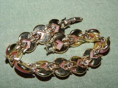 Vintage CORO Pink Moonglow Thermoset Bracelet