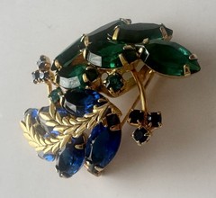 Blue and Green Oval Stones Brooch Grannycore Peacock Gold Tone Vinery 2″