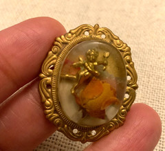 vintage cherub cupid dried rose flower pin ornate frame pin brooch 40s 50s