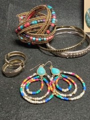 Southwestern Theme Costume Jewlery Lot Necklaces Bracelets Earings 25+ Pieces