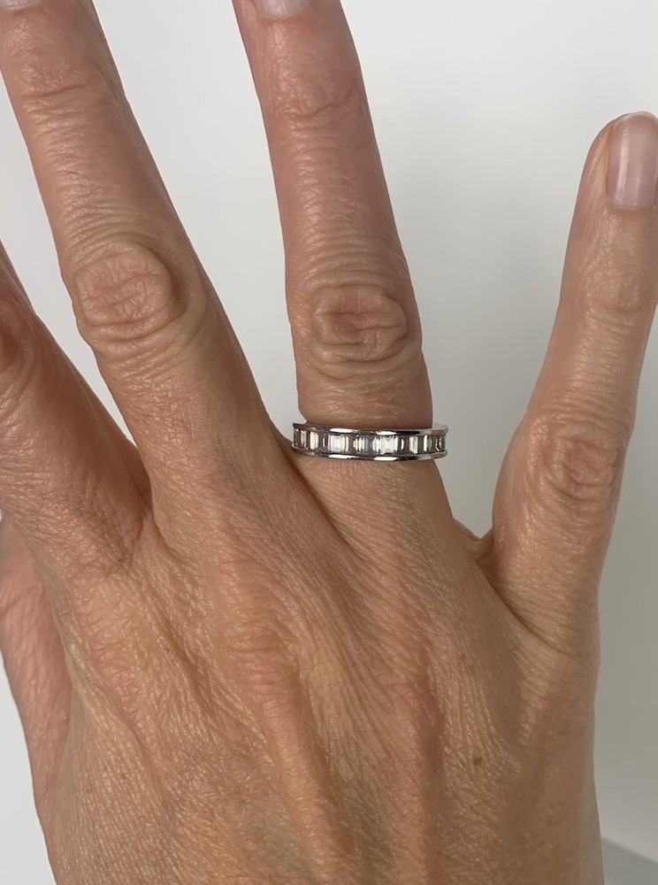 Sterling Silver Cubic Zirconia Baguette Eternity Band Ring Size 7