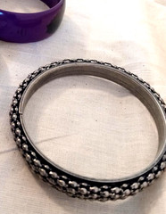 Lot of 21 Bangle Bracelets Mixed Metal Plastic Stackable Fashion Jewelry
