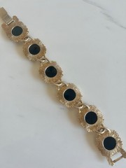 Vintage Judy Lee Poured Glass Iridescent Crystal bracelet 7.5” Gold tone Signed