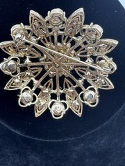 Vintage Liz Claiborne Brooch Pin Brown Rhinestone Gold Tone Bling 2.25″