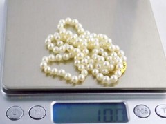 14k Yellow Gold and Pearl Knotted Strand Necklace 17.75 Inches Long 10g