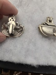 Vtg AJC silver tone Noah’s Ark animal clip on Earrings